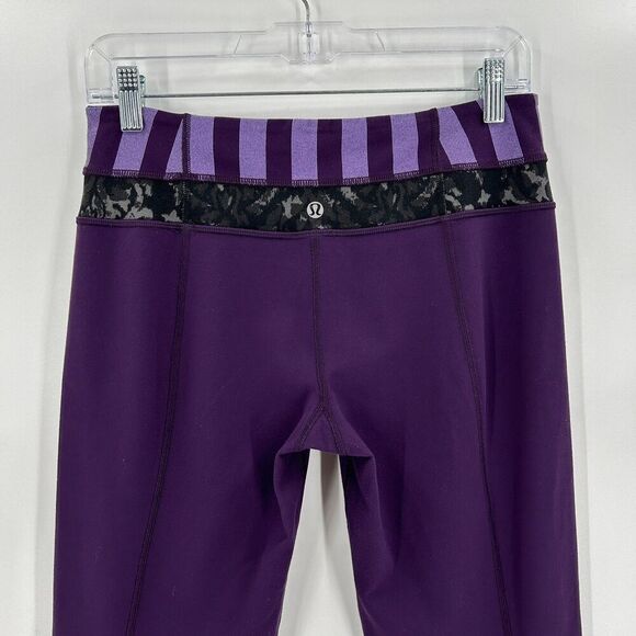 LULULEMON Purple Mid Rise Flare Workout Athletic Leggings Groove Pants Size 6 - Picture 8 of 12
